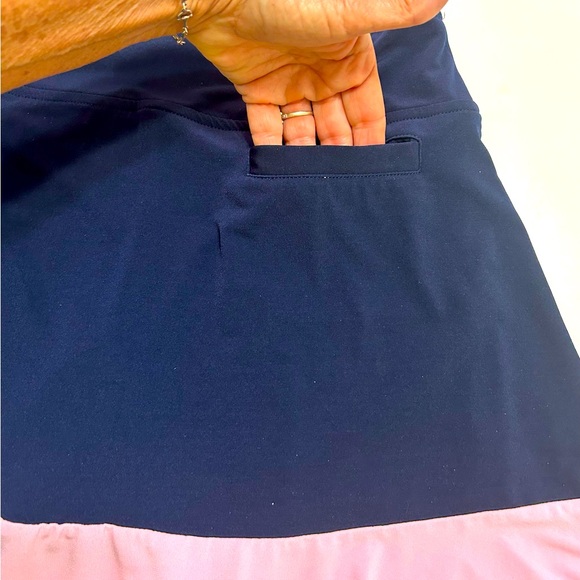 Golftini Navy stretch “Take A Chance” pull on skort size M - Picture 7 of 7